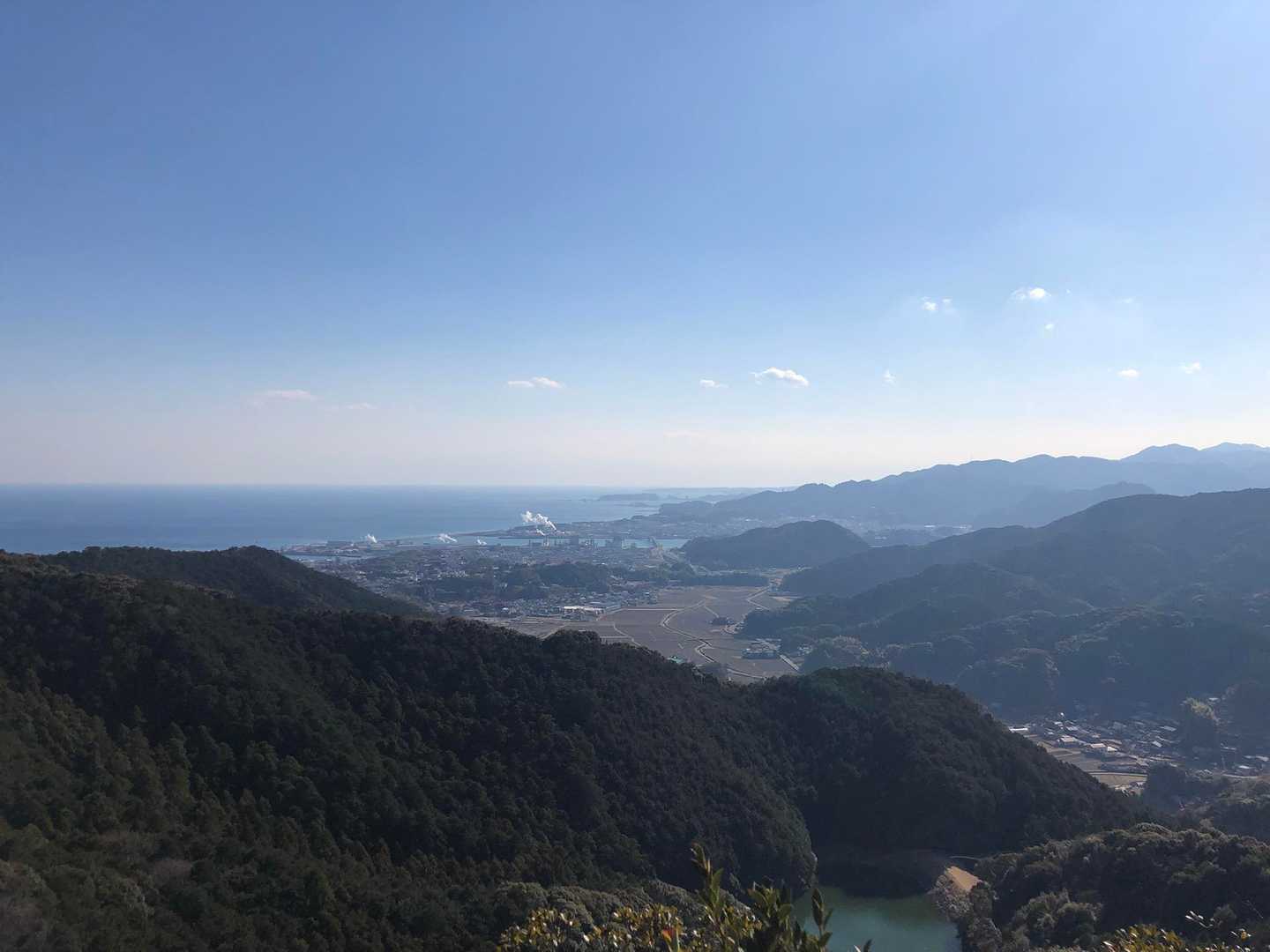 熊野川・新宮方面
熊野川が三重県と和歌山県の県境です。