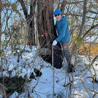 キゴ山看板、無いと思ったら落ちてたのをサムさんが発見👏付け直してくださいました☺️