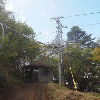 四季楽園付近のトイレまで戻ってきたら少し晴れ間がw