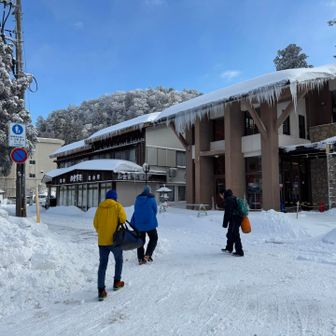 下山したら青空😆
温泉♨️に行こう🎶
