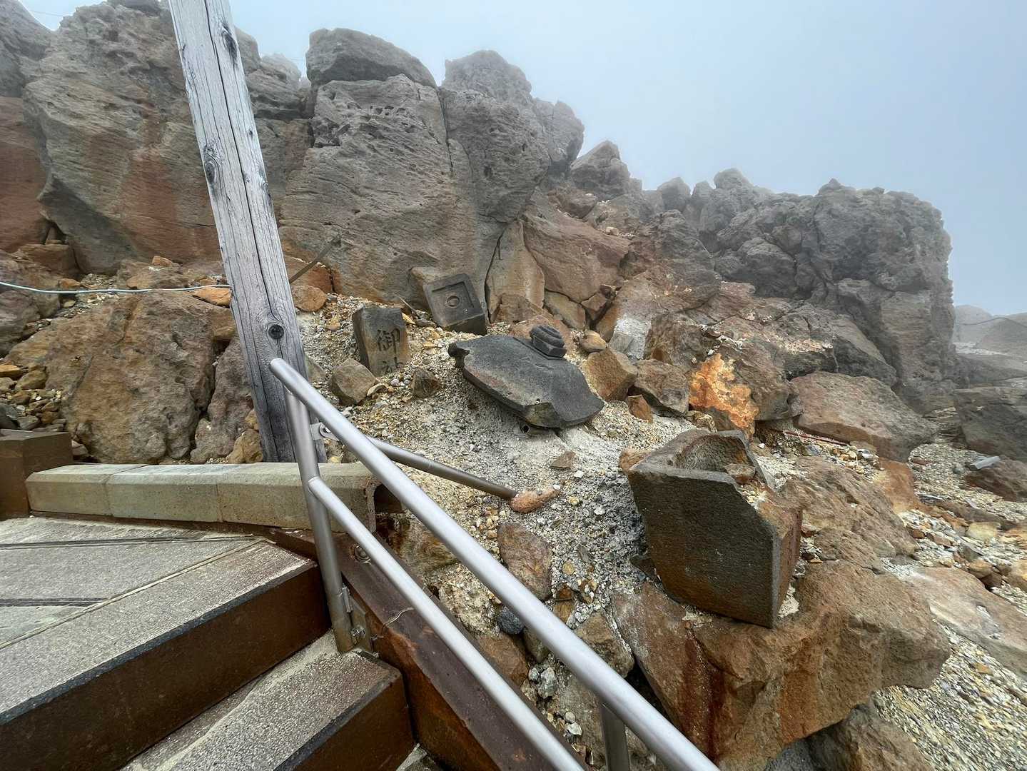 御嶽神社 頂上奥社 遥拝所-王滝頂上-御嶽山-田の原登山口 縦走コースの写真