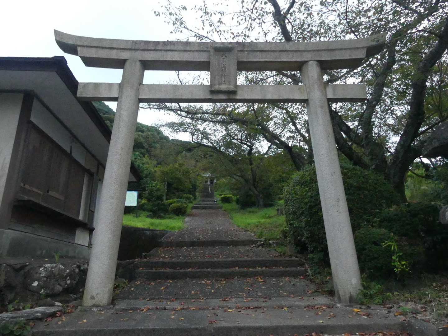 大多満根神社鳥居から取り付き