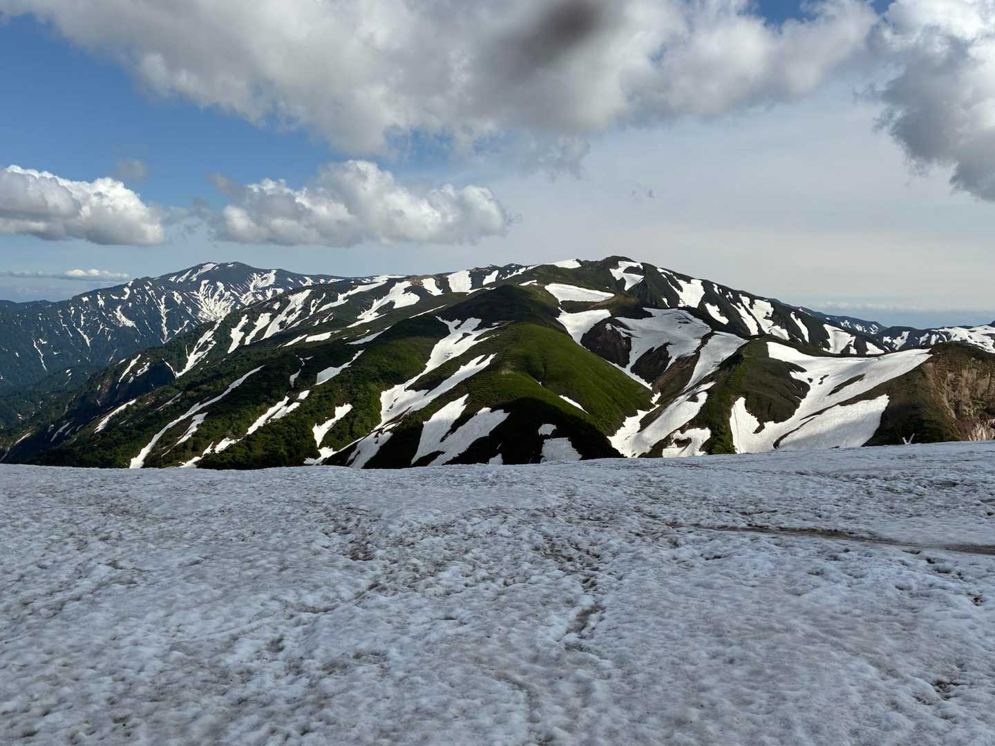 朳差岳（大石ダム彫刻公園）<千本峰・朳差岳>の写真