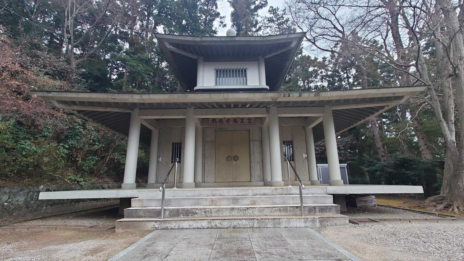 白山・桜山 | 自然と歴史が美しく調和する特等席。厚木の名山ハイキングの写真