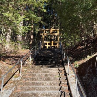 まずはお参り。遊ばせていただきます😁