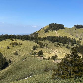 そうも言ってられないか
箱岩山へ行こう