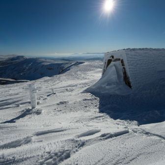 熊野岳避難小屋