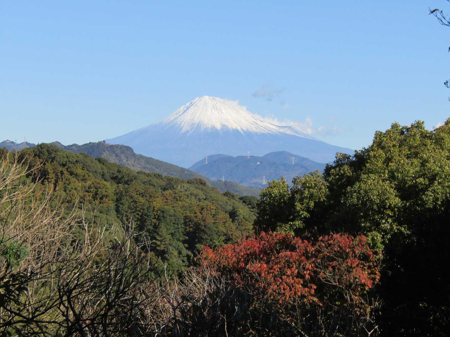 富士山は雪化粧😆