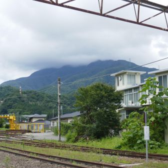 綺麗に山頂が雲に覆われていた。