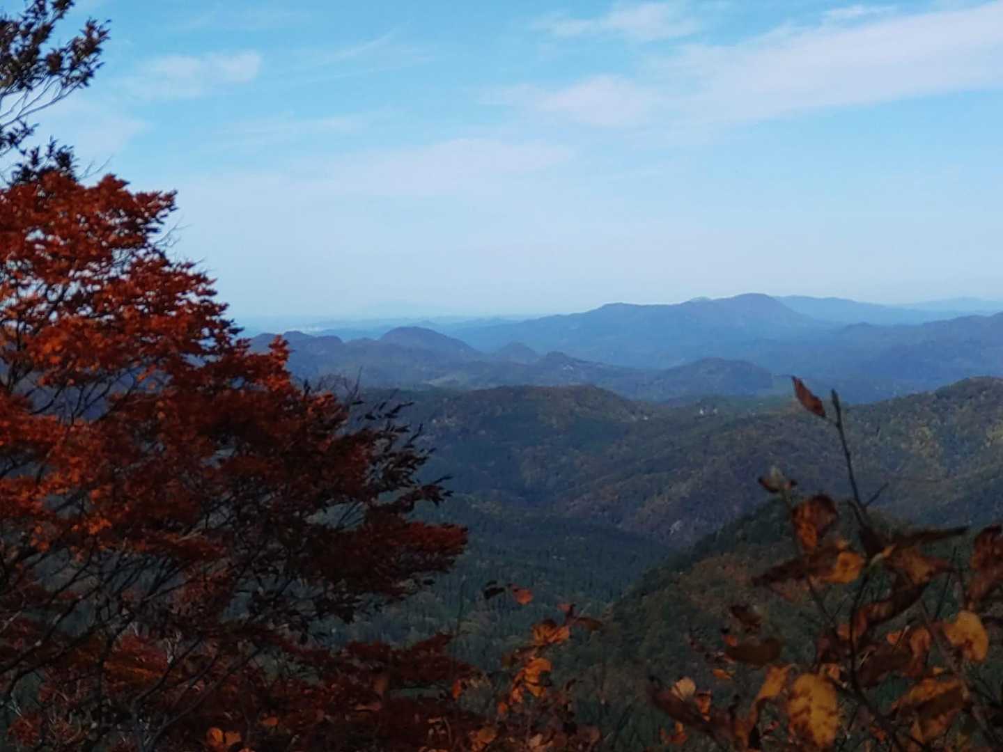 甑林道登山口-名勝沼-女甑山-男甑山 周回コースの写真