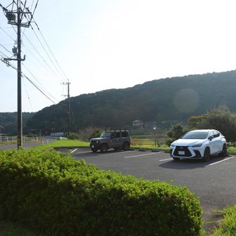 立戸切小学校近くの公園の駐車場