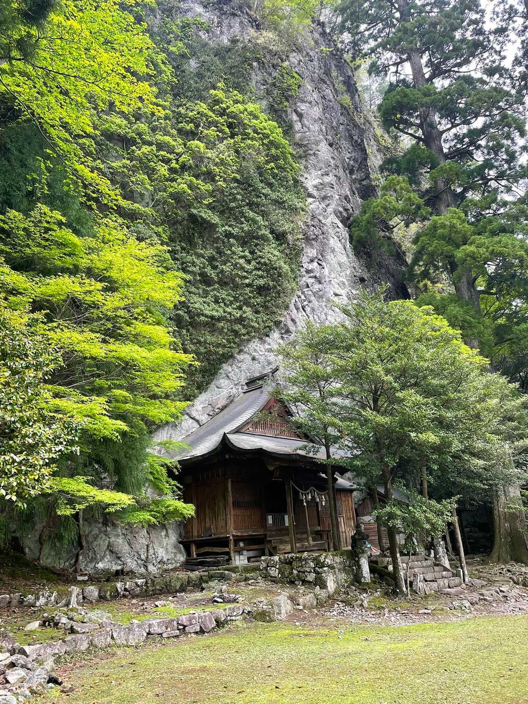 玉屋神社⛩️700年代の建造物