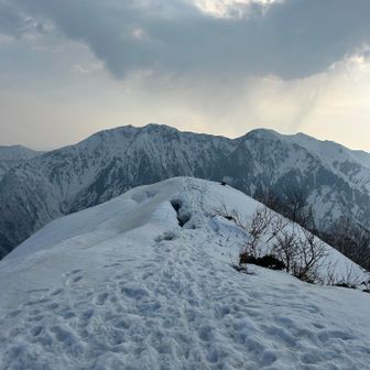 白毛門がやけに遠くなっていて、もう４時だった😅