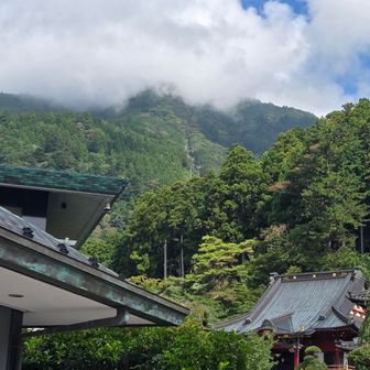 ロープウェイ🚠山頂が瞬間見えた