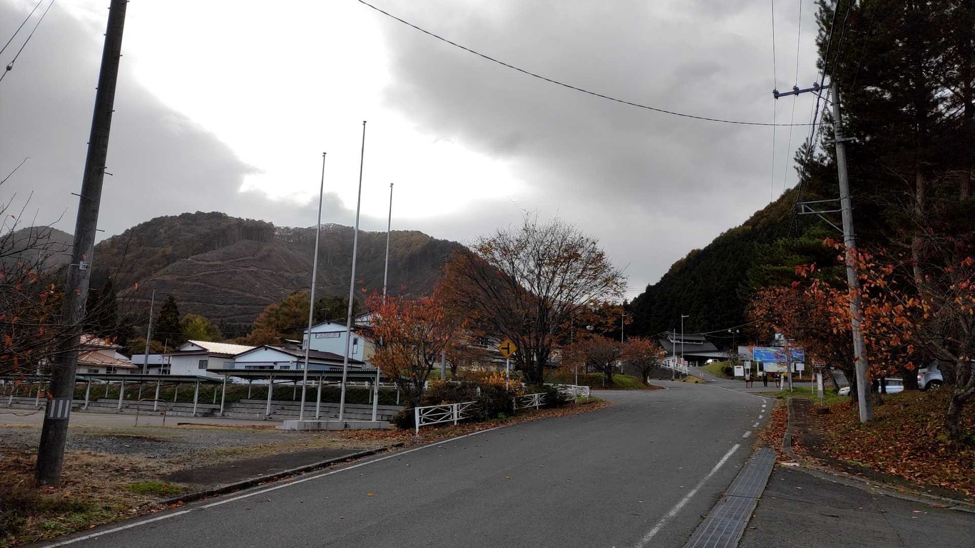 赤林山矢巾温泉登山口-南昌山 往復コースの写真