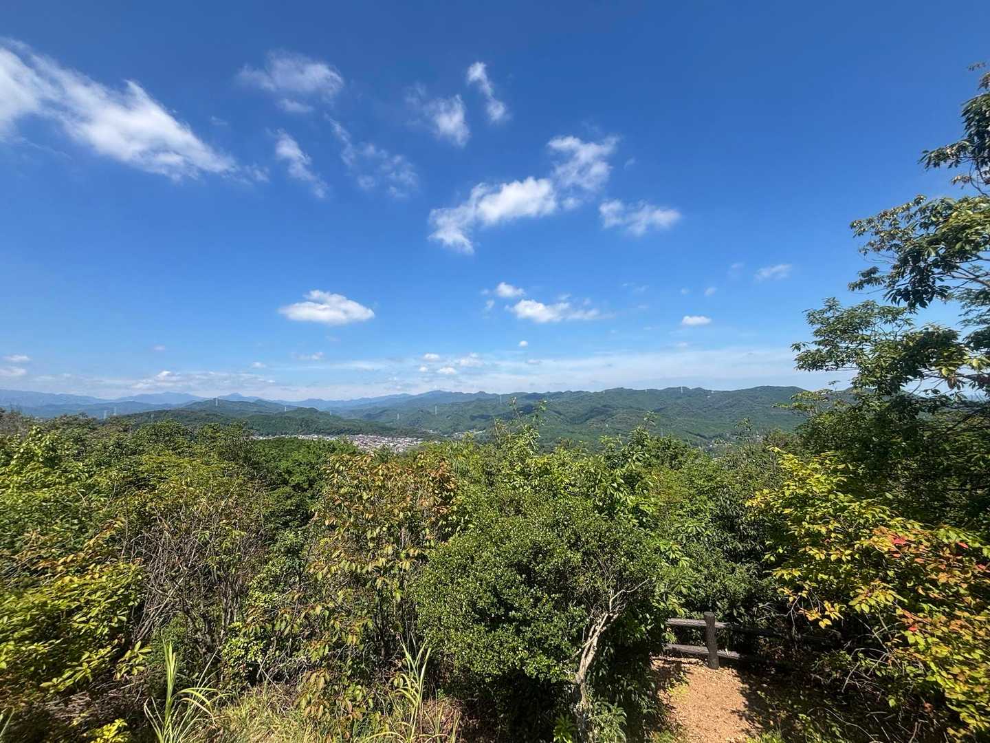 低山ながらいつ来ても素晴らしい景色✨