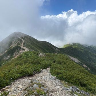 爺が岳中峰