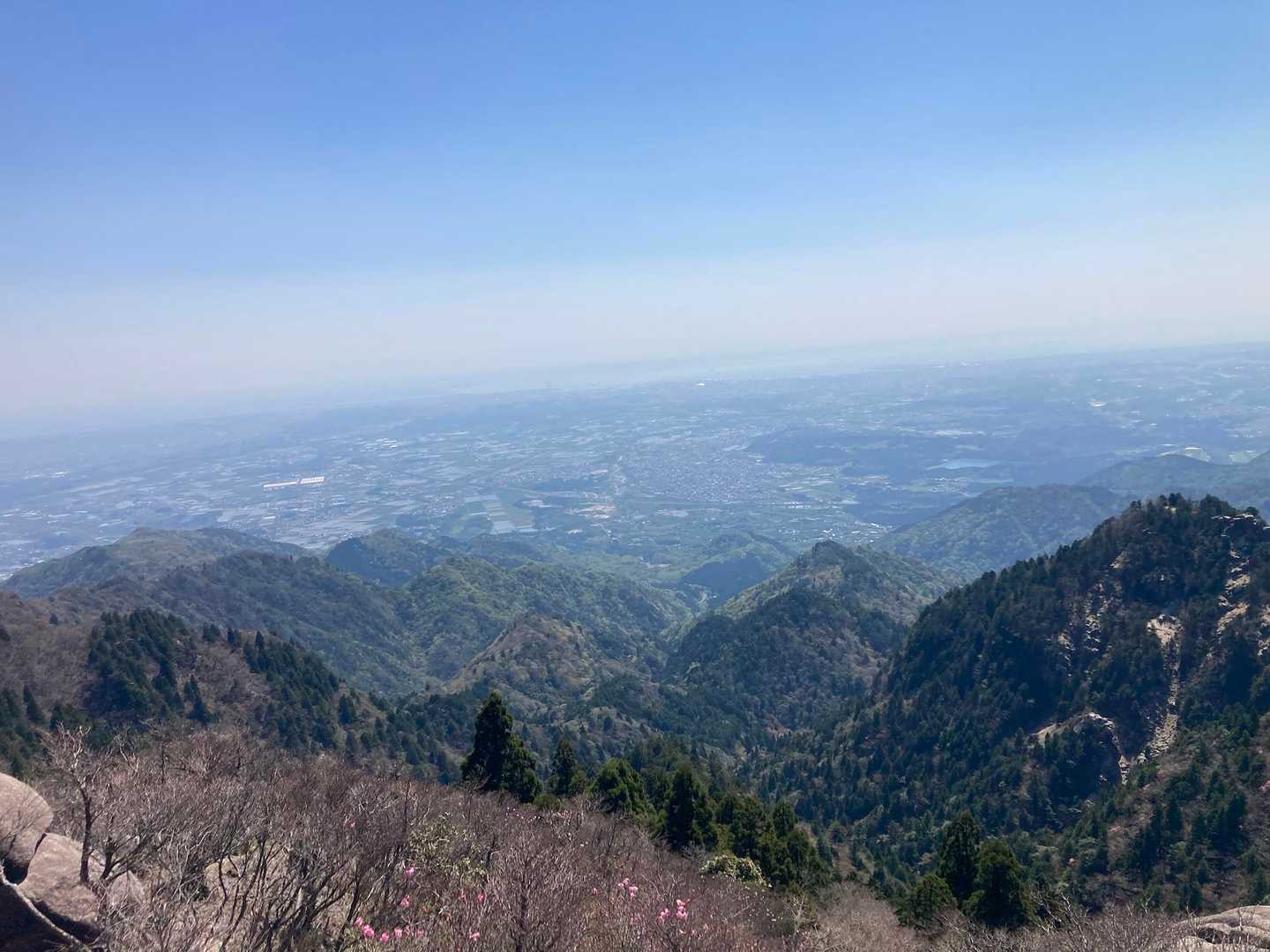 青岳到着🤗
ちょっと霞んでるけど四日市の街が見えました🤗