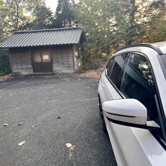 トイレもありますよ〜！
女性用は故障中、要注意ですけど･･･