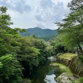 千石峡から見える笠置山