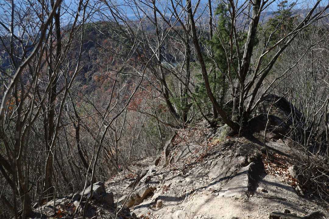 地図土の色が白っぽくなって行く