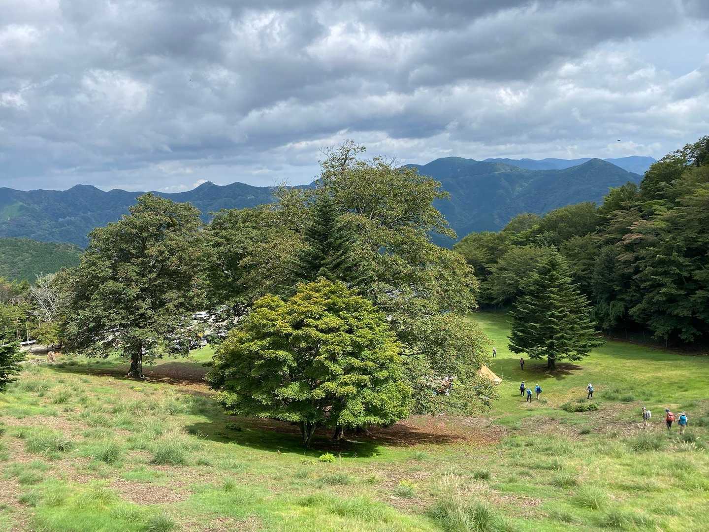 テント場ビューエリアからの大台ヶ原方面