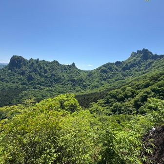下山します。