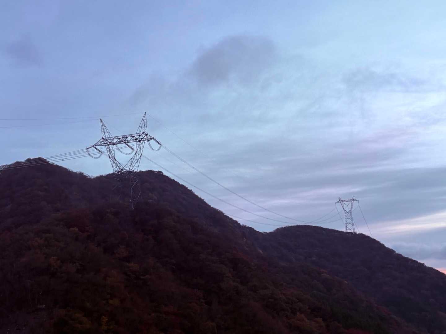 にゃー🐱⛰️⛰️😺