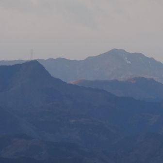 崇台山 小沢岳と御座山