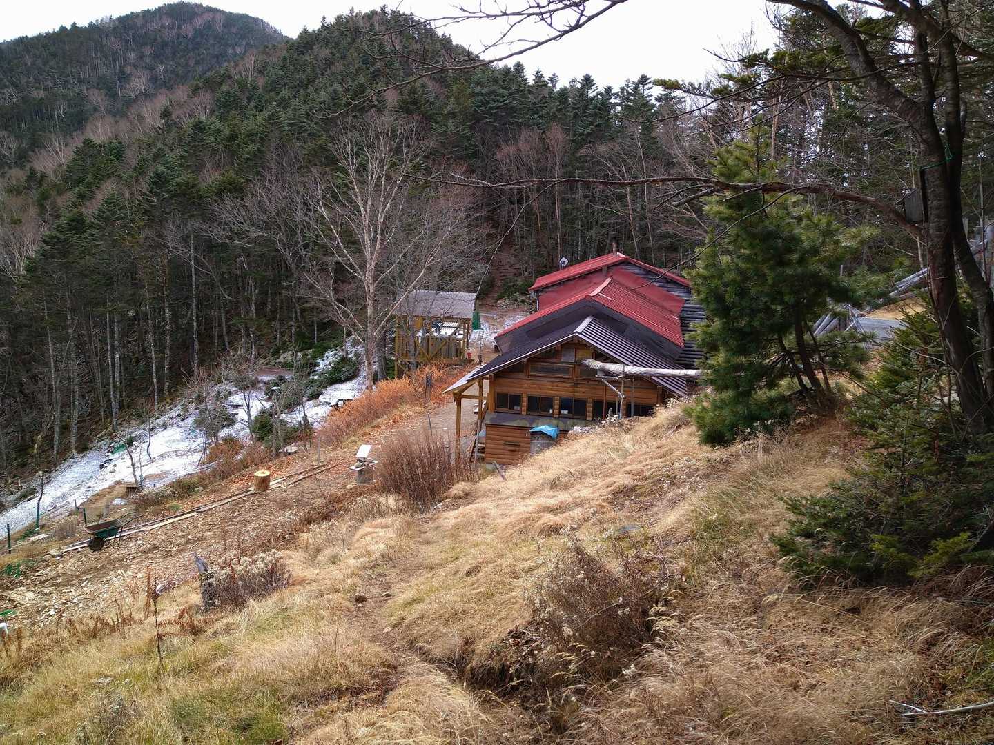 甲武信ヶ岳小屋
