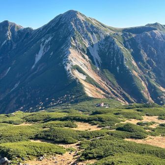 三俣山荘と鷲羽岳