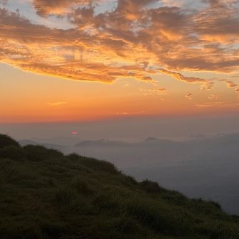 綺麗だな(´-ω-)ｳﾑ雲が良い味出してる