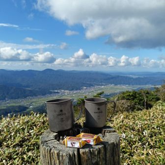 コーヒータイム☕
3人で2カップ、いただきます🙇