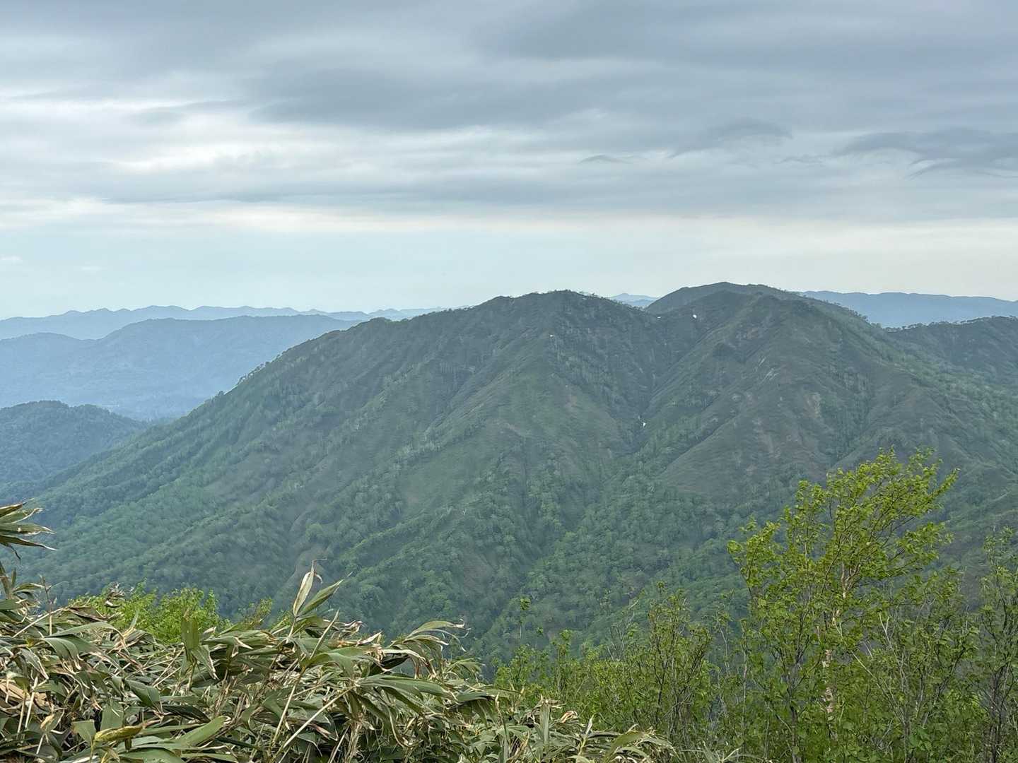 神居尻山