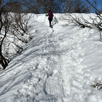 初アイゼンで、脚が重い重いって言ってた友達も頑張りました