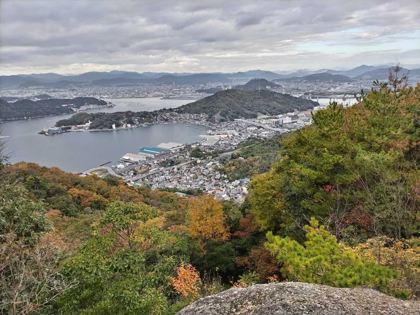 坂駅-せんこう頭部-天狗岩 往復コースの写真