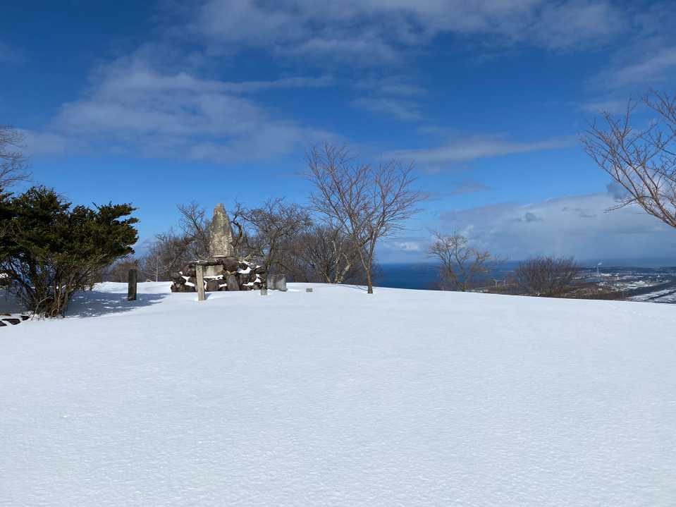 広い山頂に到着！
