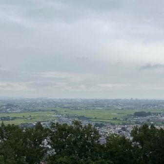吾妻山から。少し見通しが良くなったかな？
