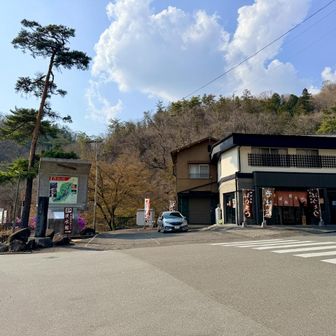 戻ってきました。
下山完了と思いきや・・・