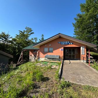 トイレあり〼忘れ物のサングラス🕶️置きました。
持ち主さんに帰れますように。