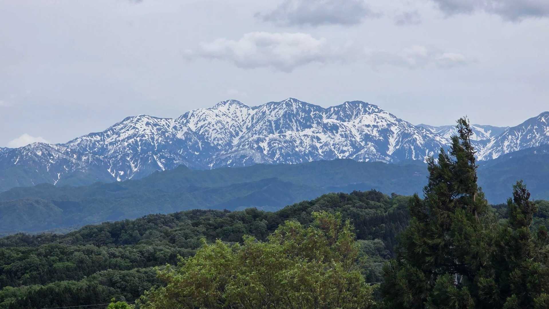 毛勝三山