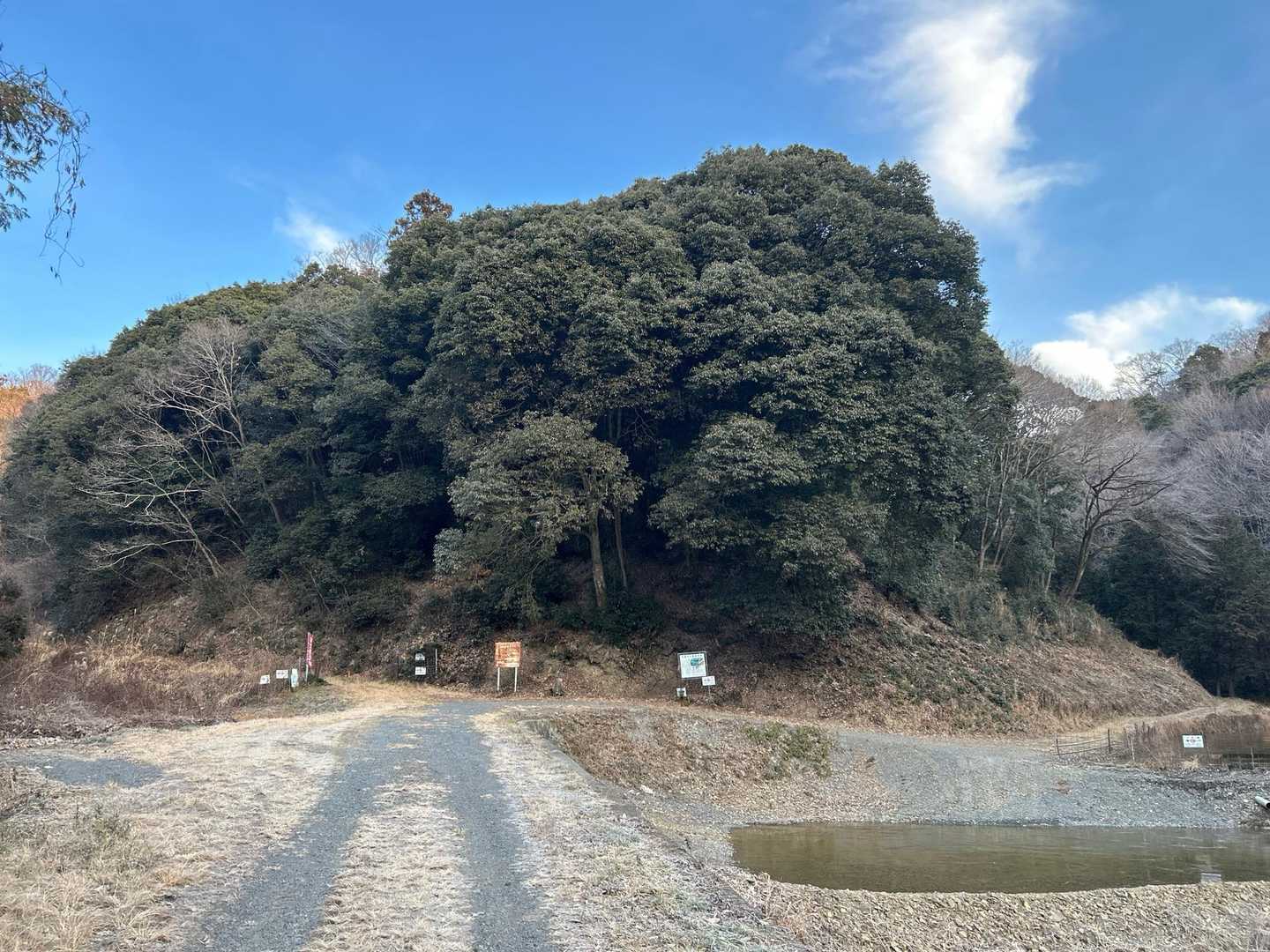 っと思ったらここ下山側のルート💦

里山あるある
登山口がわからない笑😆