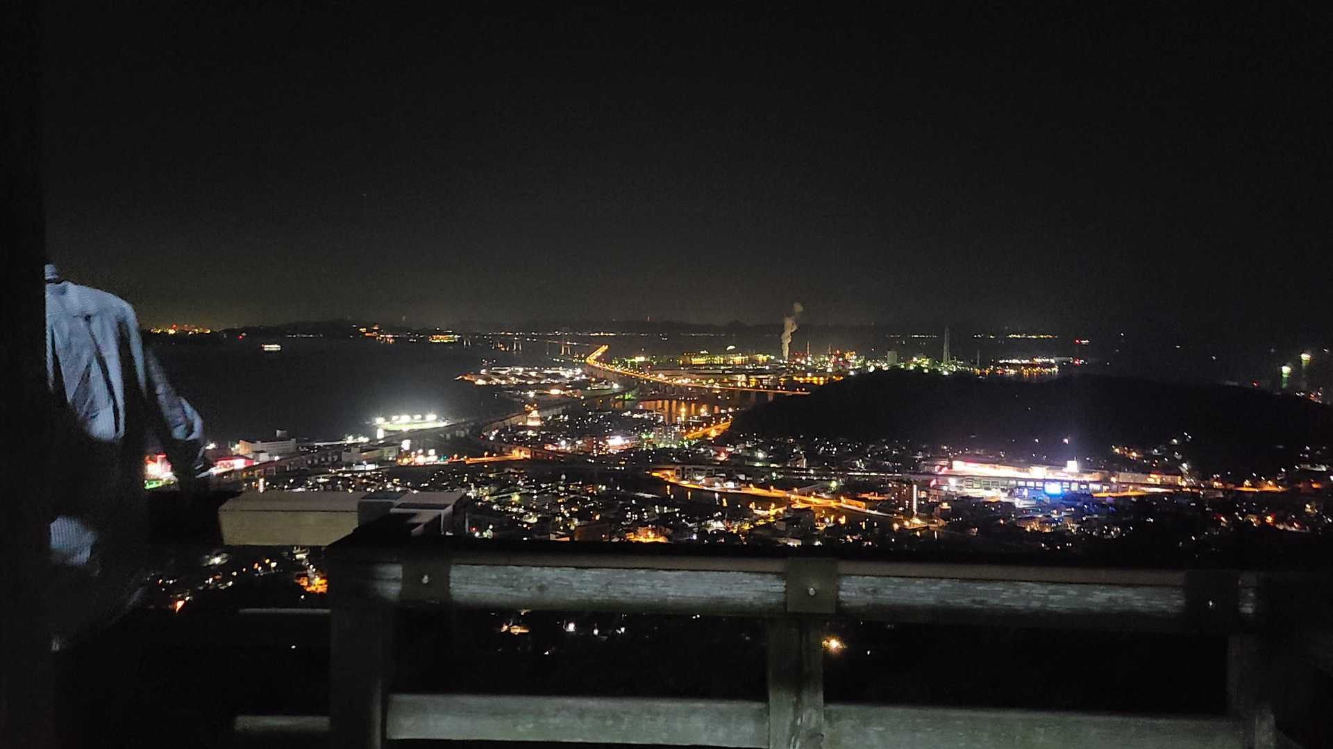 展望台到着です🌠
瀬戸大橋のライトアップ🌉
9時まででした😅残念