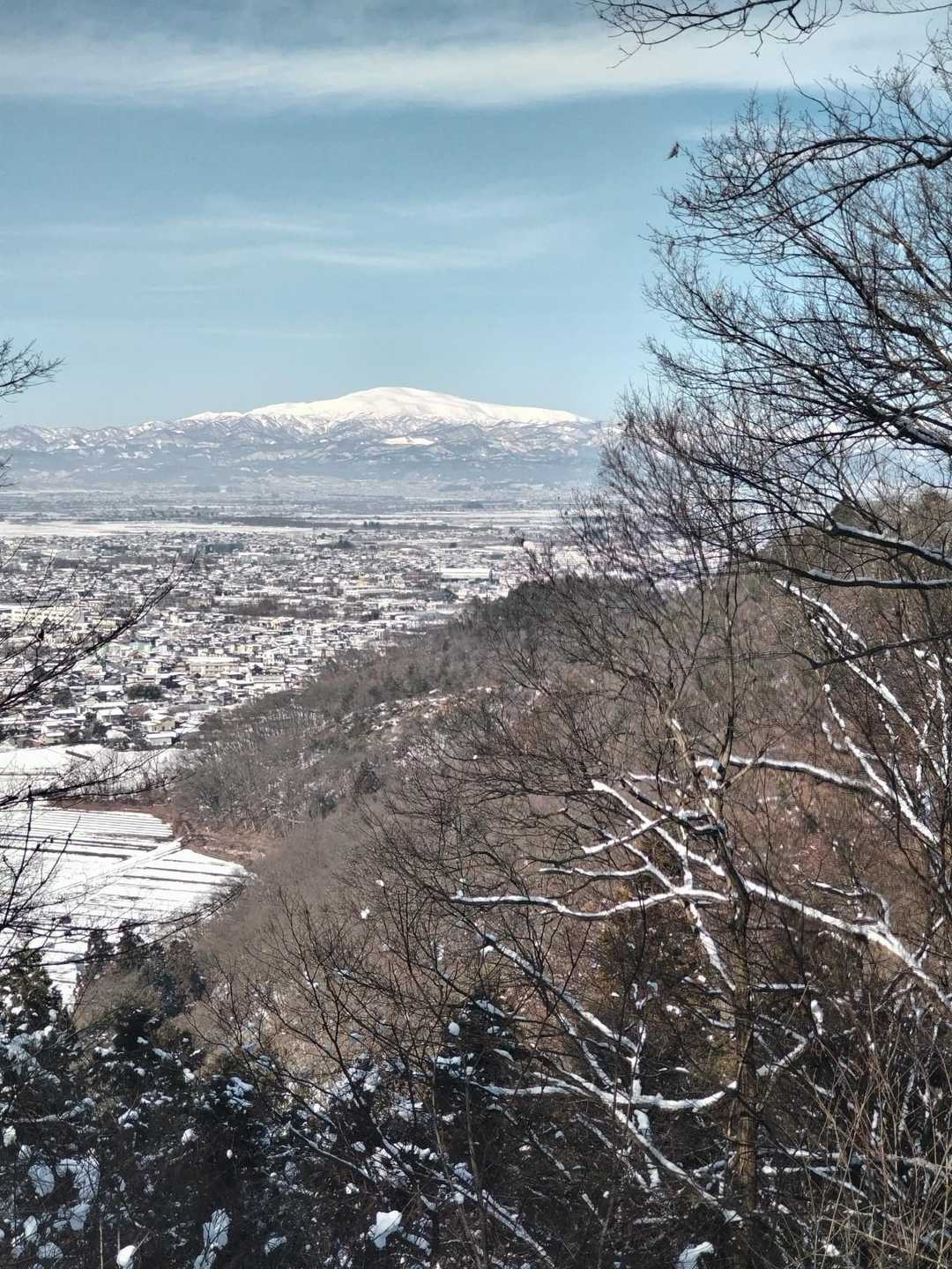 月山😊