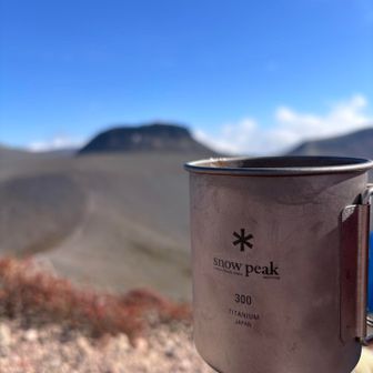 今シーズン初にして、最後になるかもしれない山頂カフェタイム☕️
やっぱり最高だよね😆