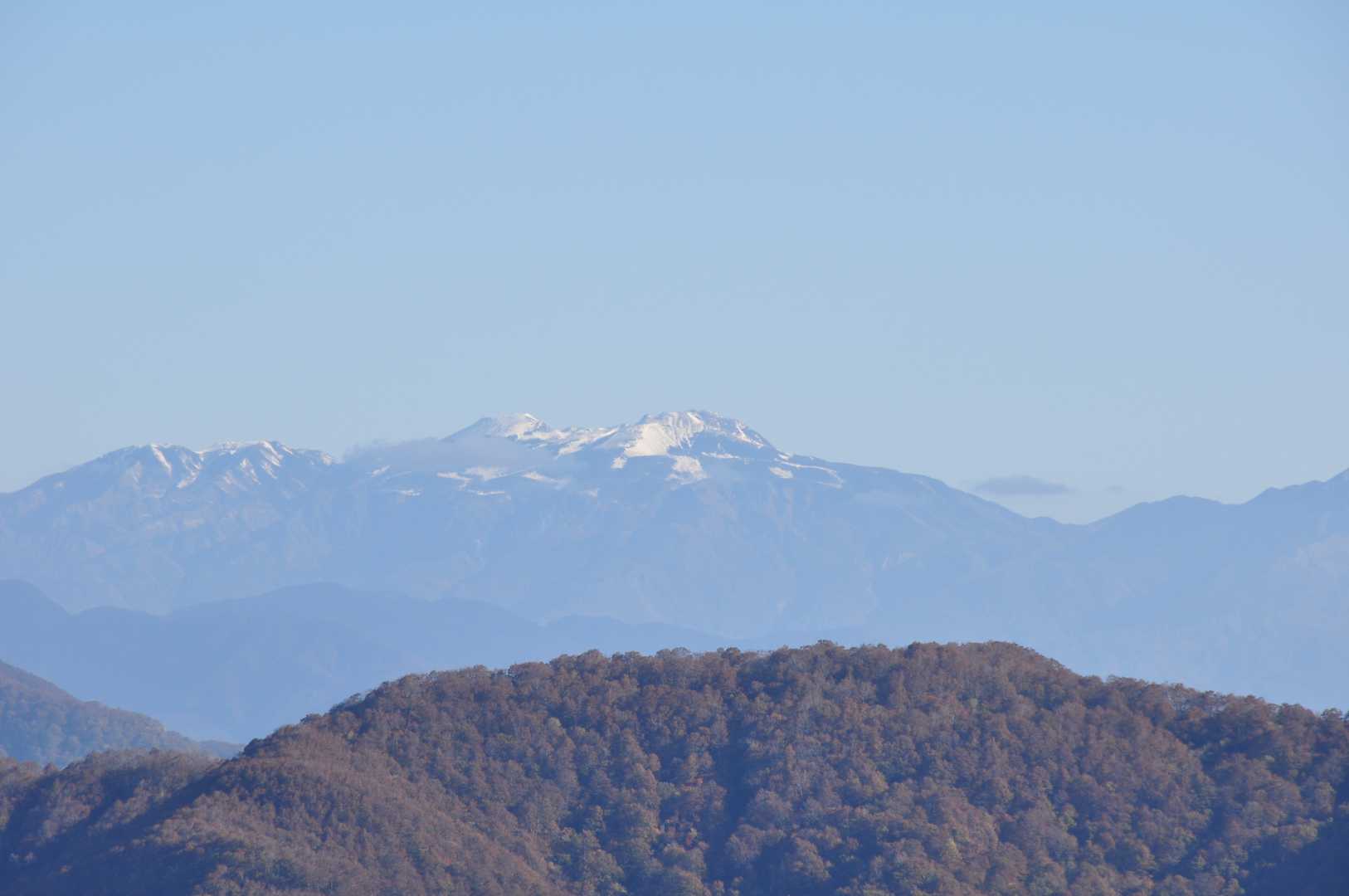 雪化粧の白山