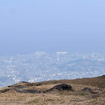 遠くにさんふらわぁ