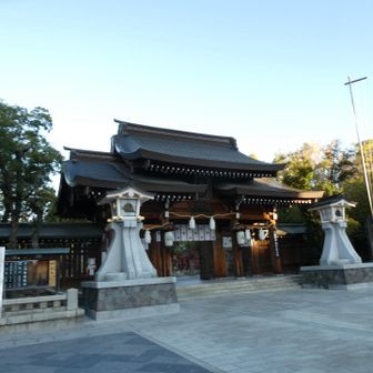 湊川神社前からスタート