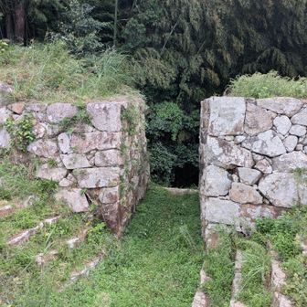 塩谷口搦手門・狭間堀跡