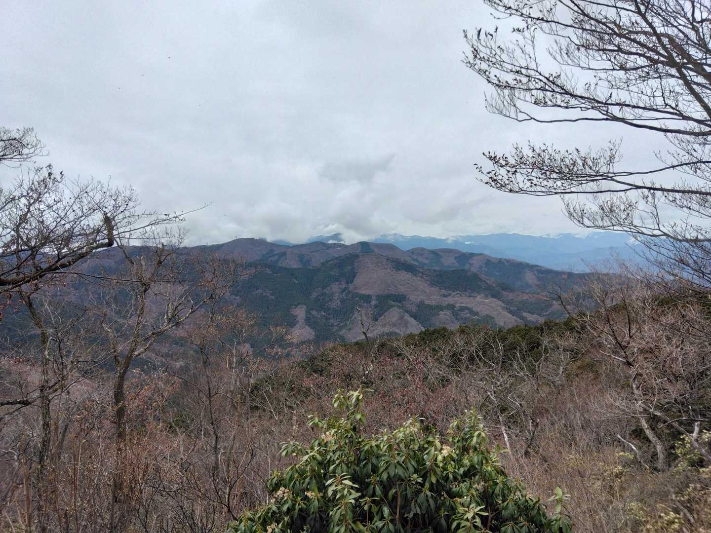 岩岩の展望地🪨
今日は残念ながら曇多し☁☁☁